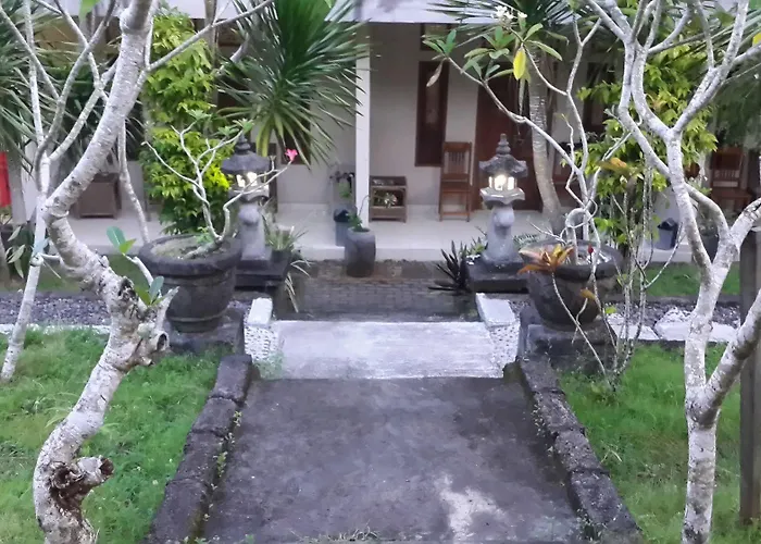 Belong Bunter Pensión Uluwatu